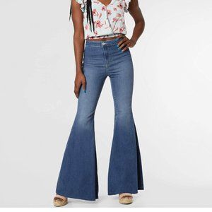WE THE FREE Just Float On Flare Stretch Jeans Jericho Blue Size 27